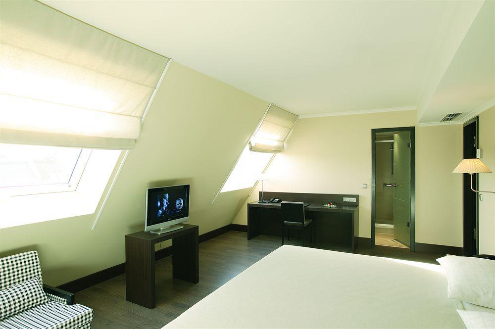 Nh Berlin Kurfuerstendamm Chambre photo